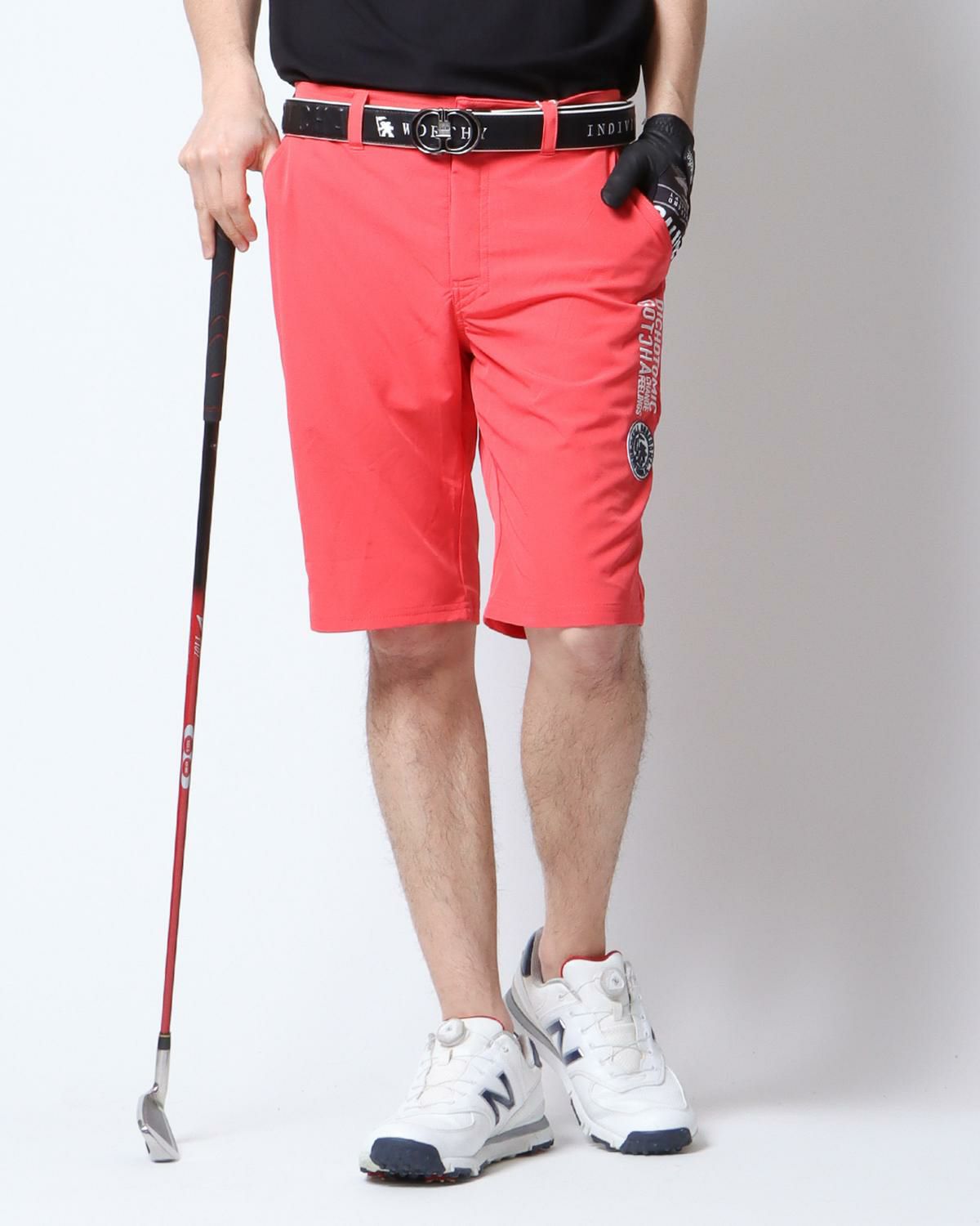 ラズベリー：180cm67kg(Mサイズ着用)