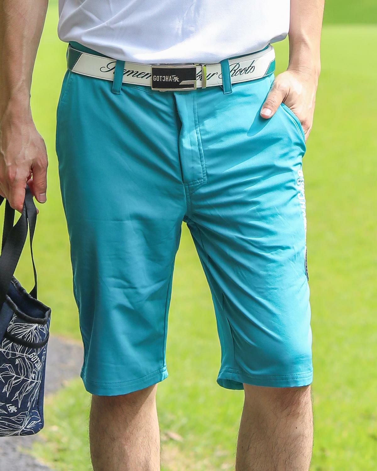 ターコイズ：180cm67kg(Lサイズ着用)