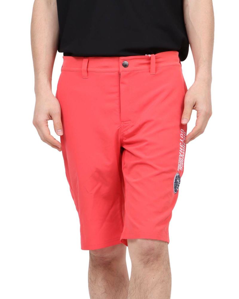 ラズベリー：180cm67kg(Mサイズ着用)