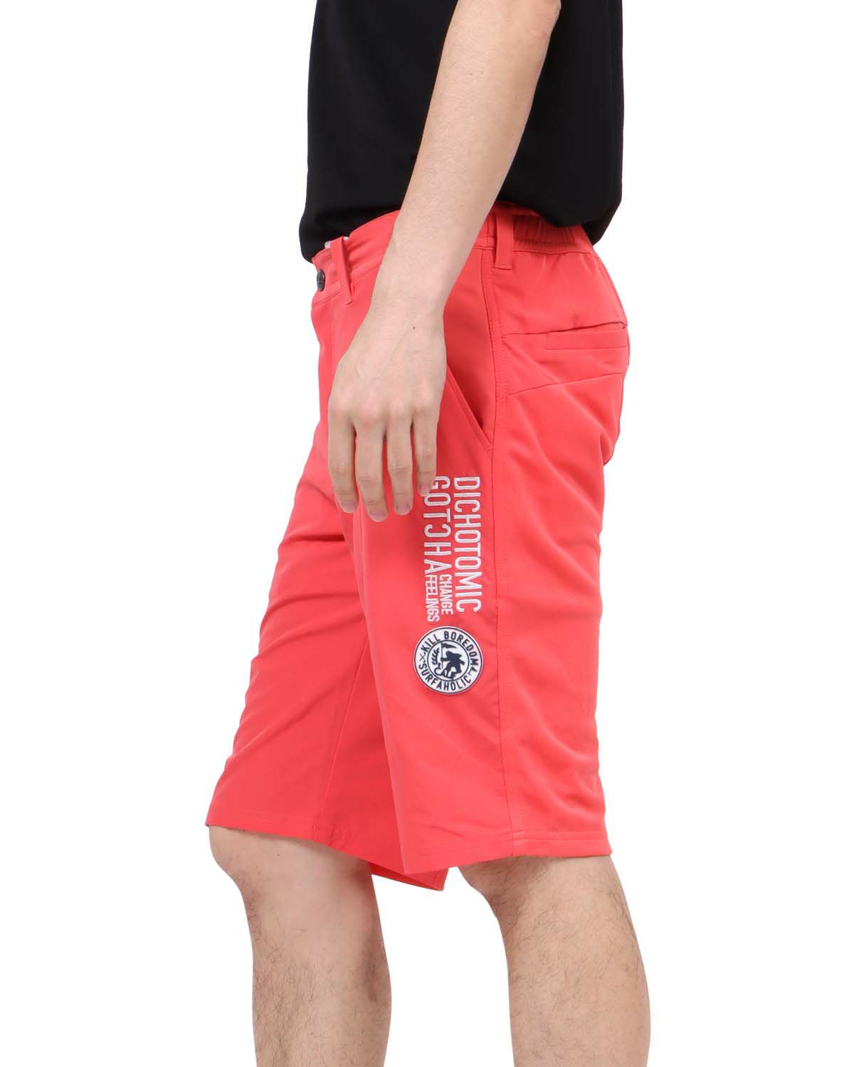 ラズベリー：180cm67kg(Mサイズ着用)