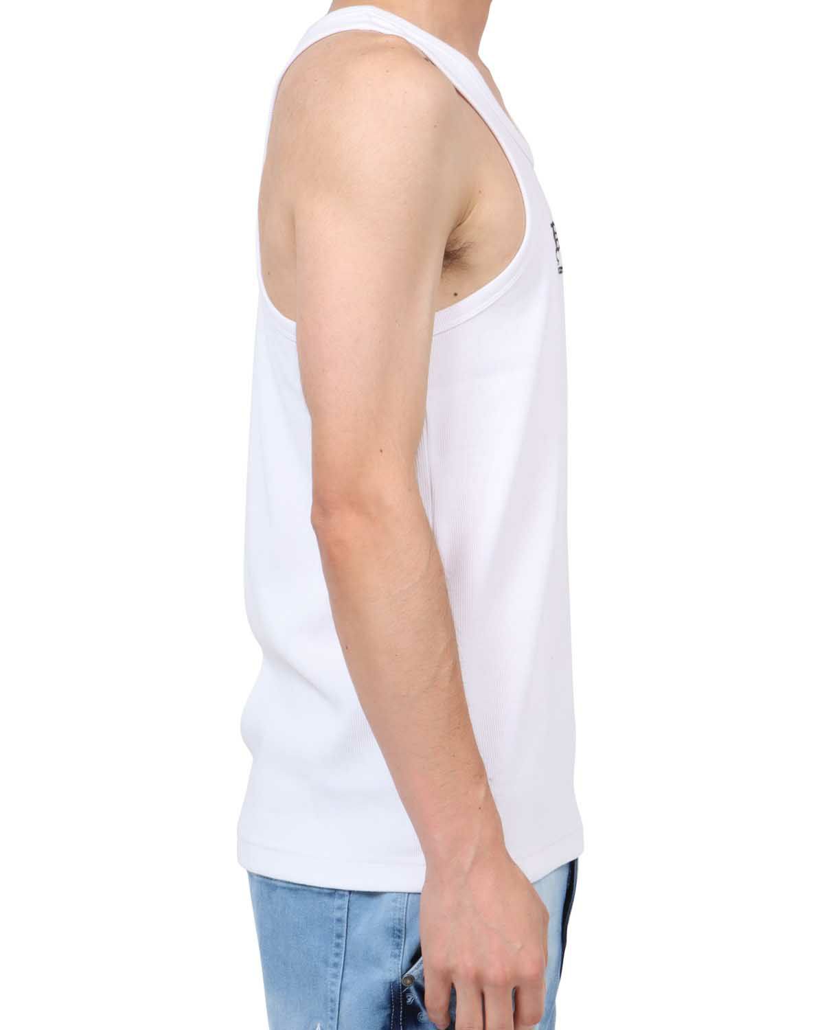 ホワイト：180cm67kg(Lサイズ着用)