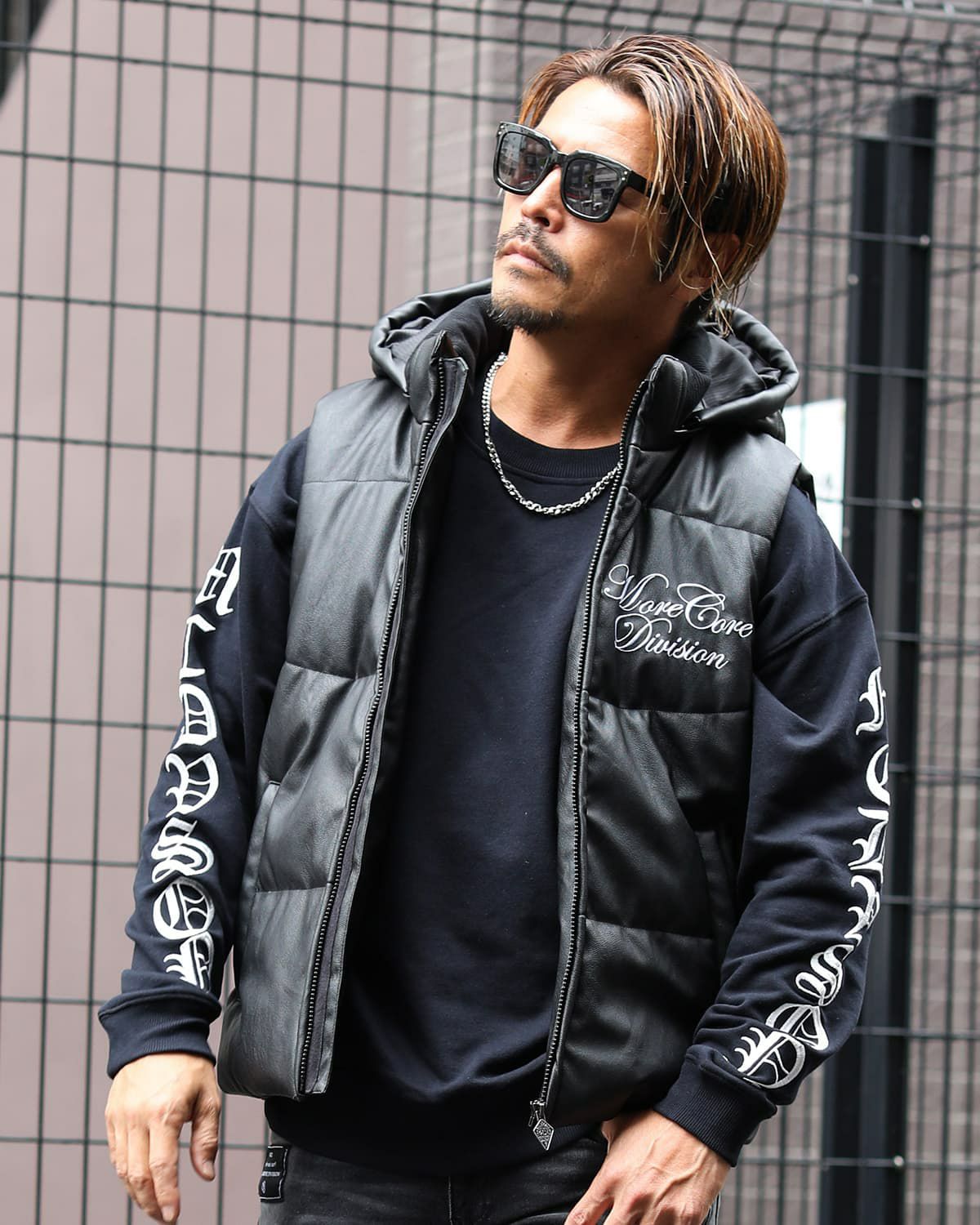 美品【THE NORTH FACE 】ノースヌプシダウンベスト 手間どっ L 黒