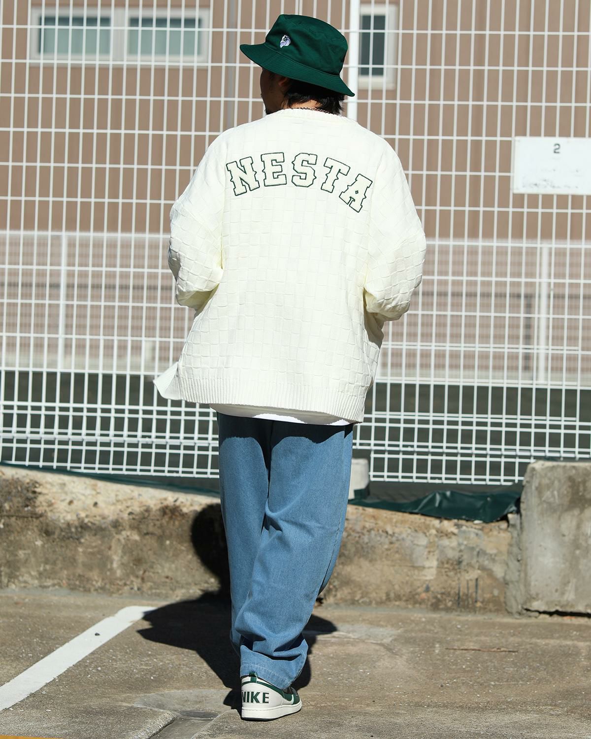 キナリ:171cm/75kg(Lサイズ着用)