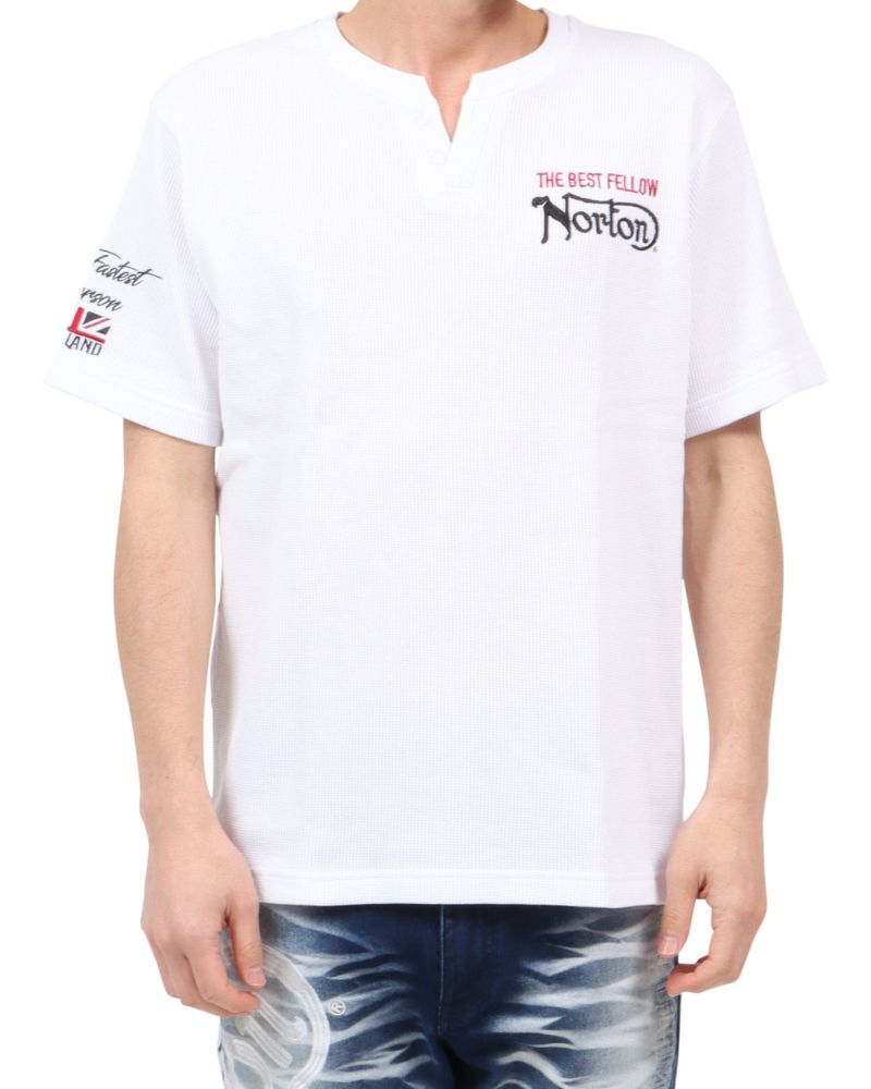 ホワイト：180cm67kg(Lサイズ着用)