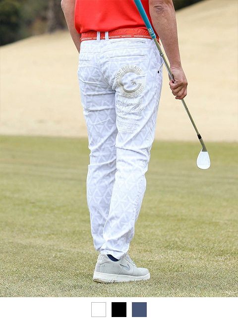 ホワイト：173cm/72kg(Mサイズ着用)