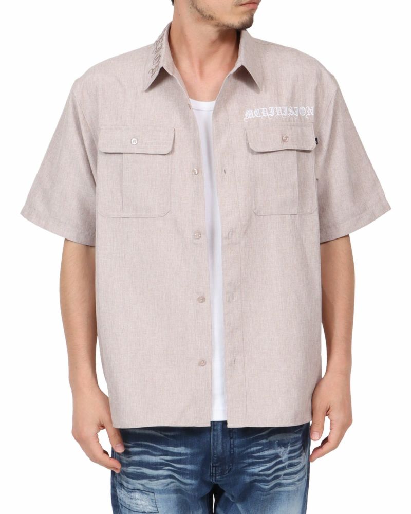 ベージュ：180cm67kg(Lサイズ着用)