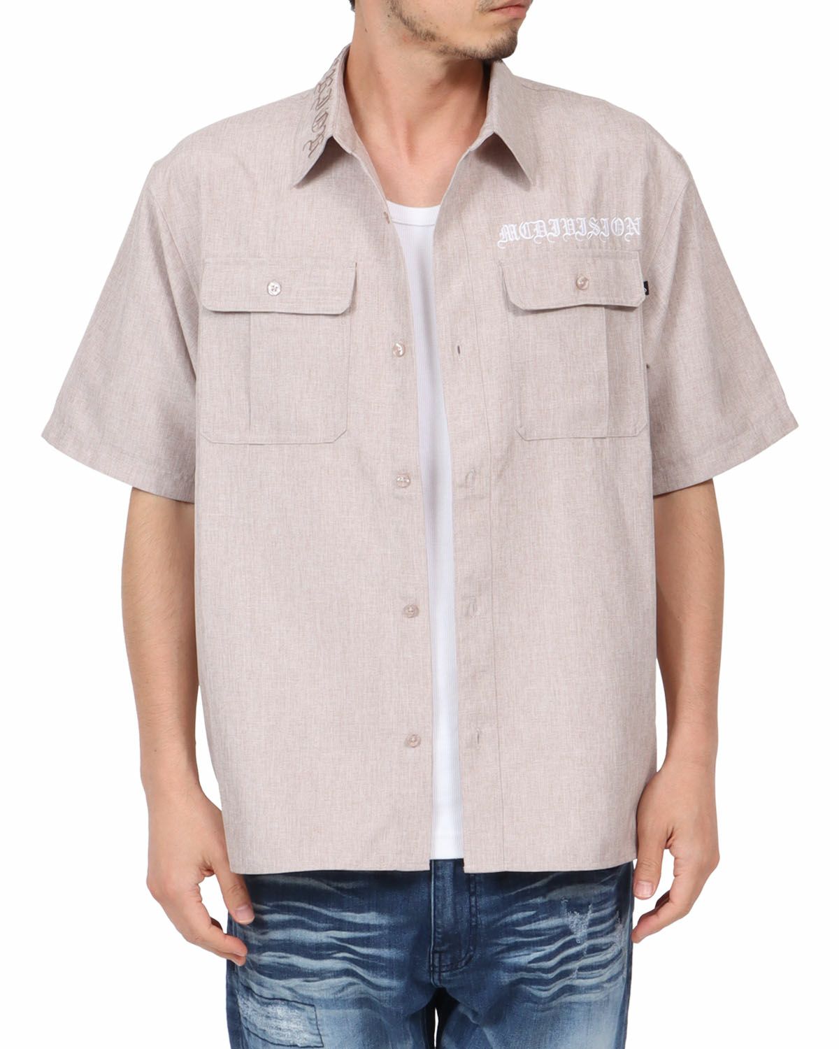 ベージュ：180cm67kg(Lサイズ着用)