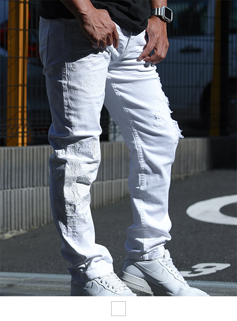 オフホワイト:172cm/72kg(Mサイズ着用)