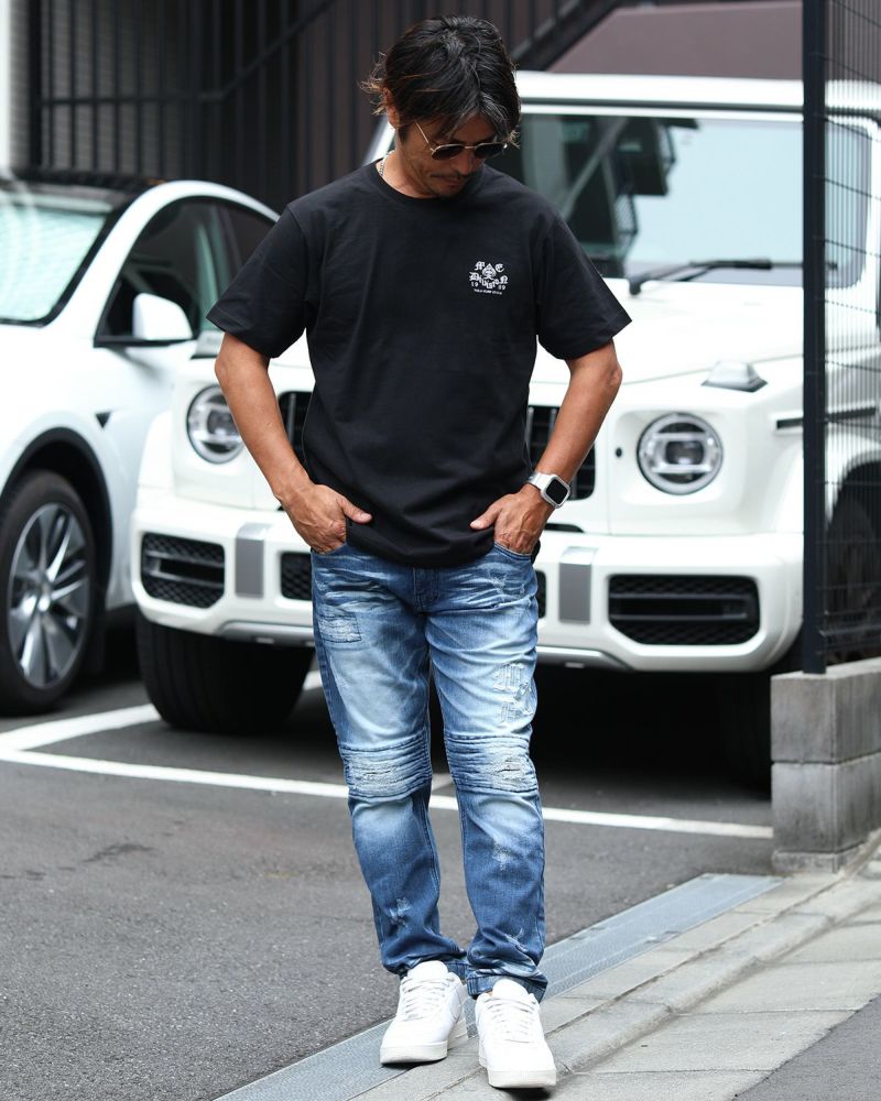 ブラック:172cm/72kg(Lサイズ着用)