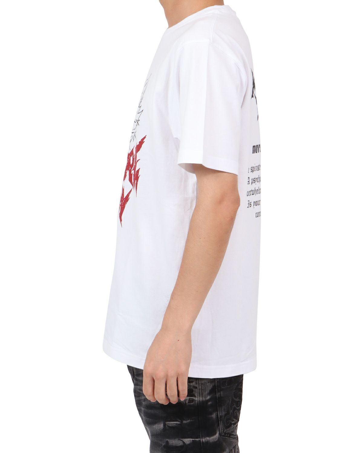 ホワイト：180cm67kg(Lサイズ着用)