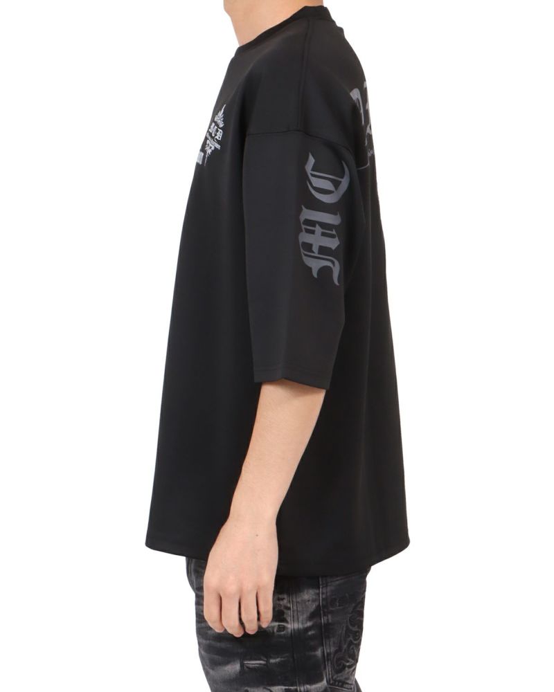 ブラック：180cm67kg(Lサイズ着用)