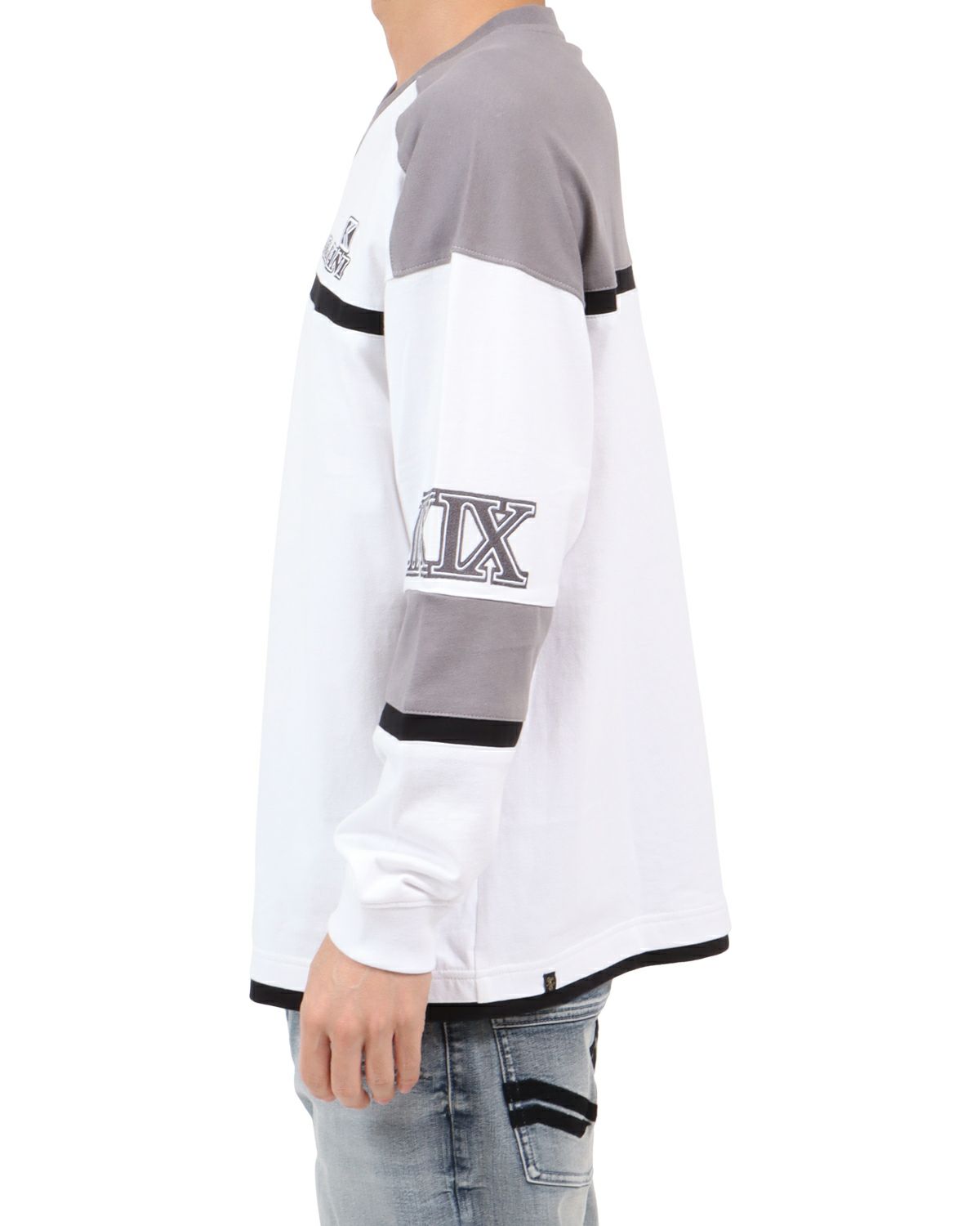 ホワイト：180cm67kg(Lサイズ着用)