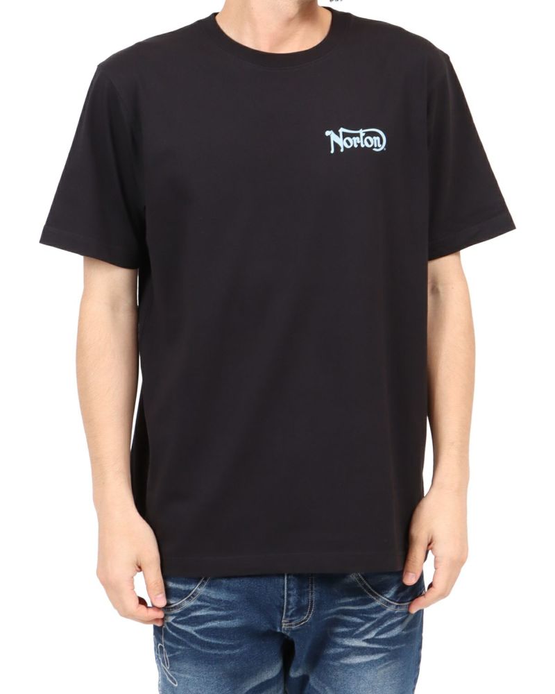 ブルーグレー：180cm67kg(Lサイズ着用)