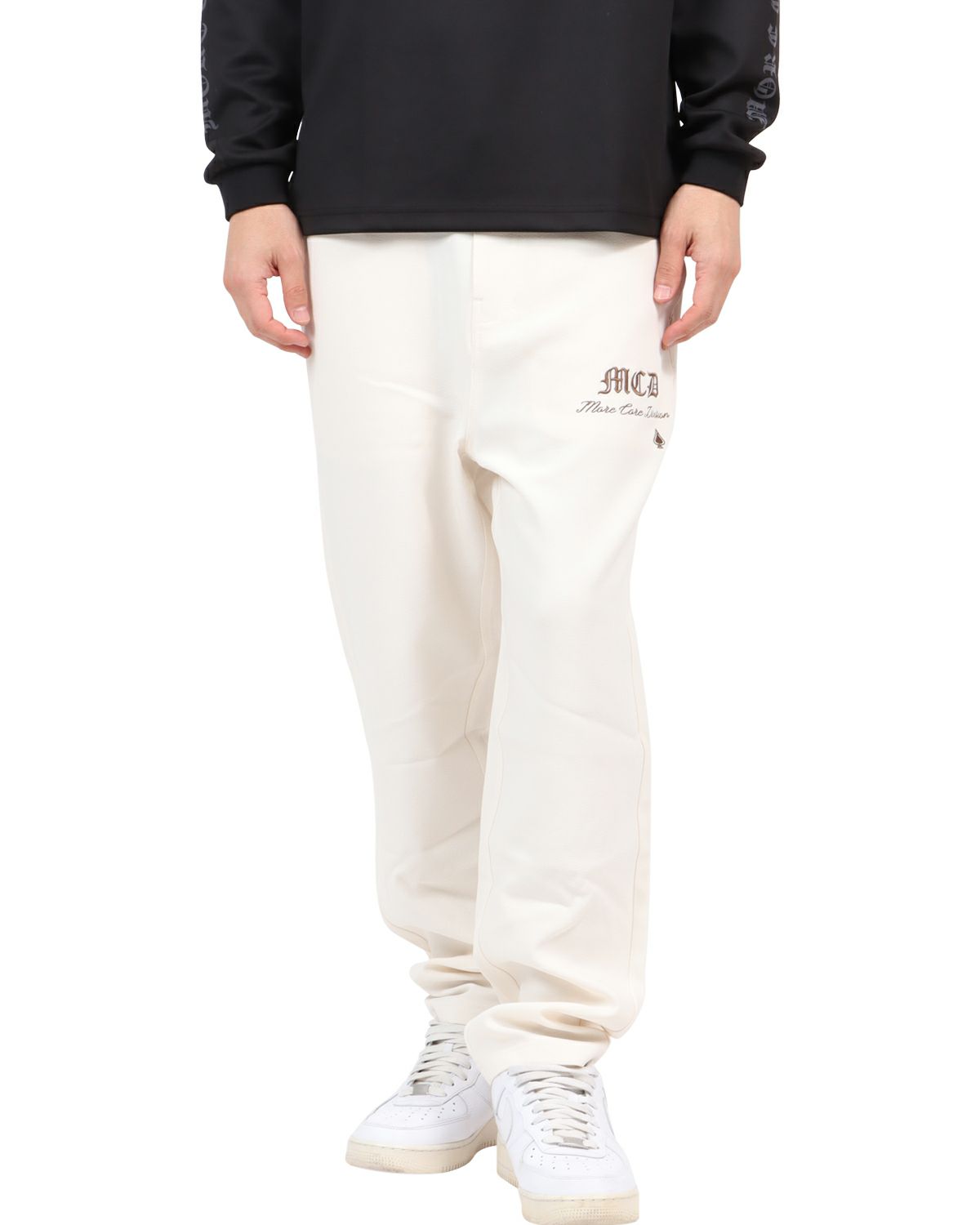 オフホワイト：180cm67kg(Mサイズ着用)