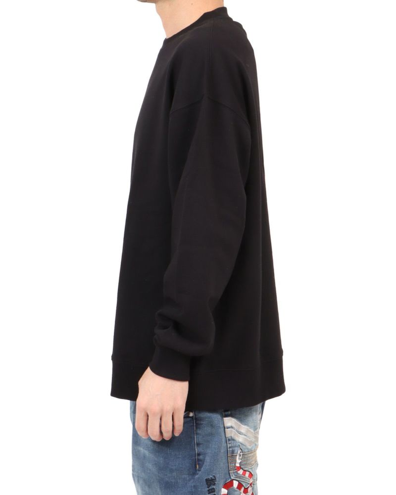 ブラック：180cm67kg(Lサイズ着用)