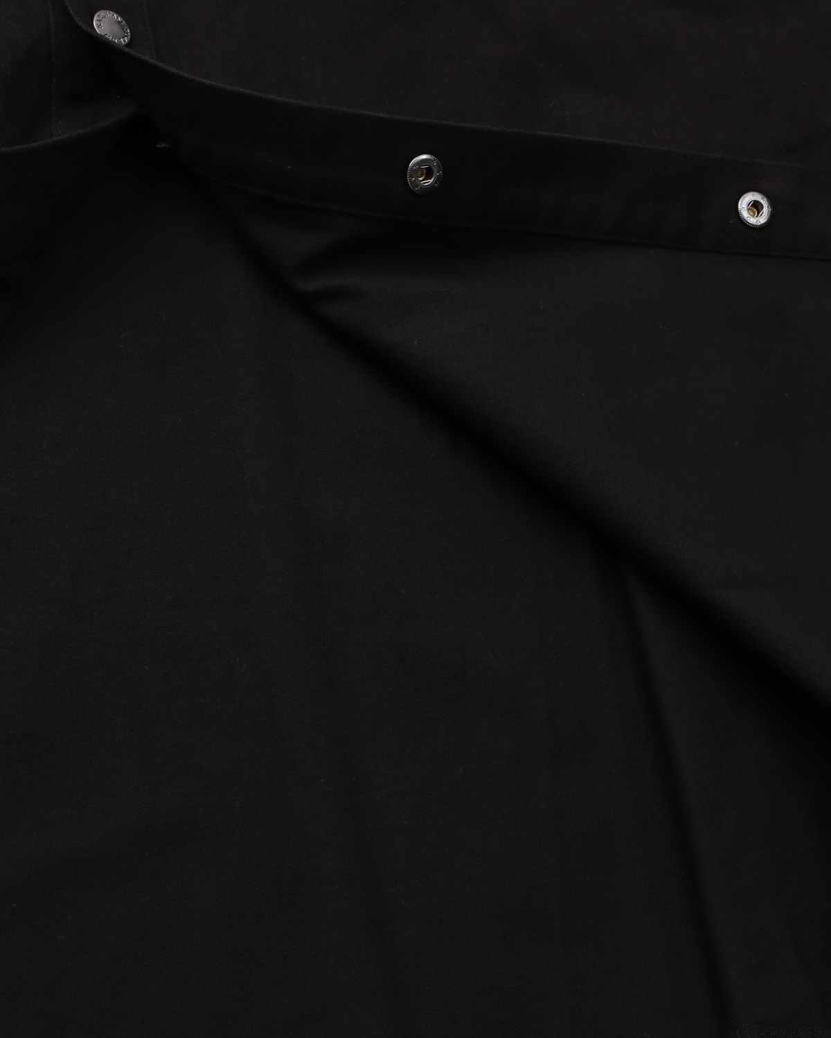 ブラック：180cm67kg(Lサイズ着用)