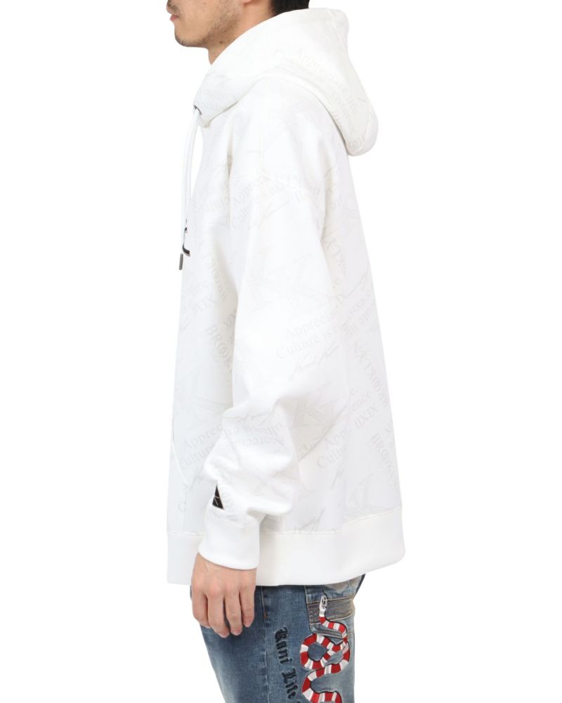 オフホワイト：180cm67kg(Lサイズ着用)