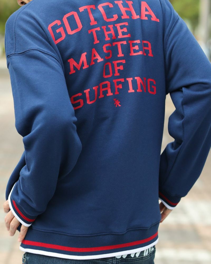 GOTCHA] サガラ ユニバーシティ ロゴ トレーナー | PEET ONLINE