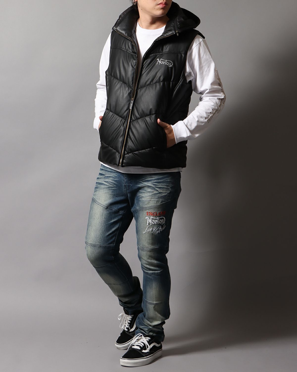 ブラック：178cm/75kg(Lサイズ着用)