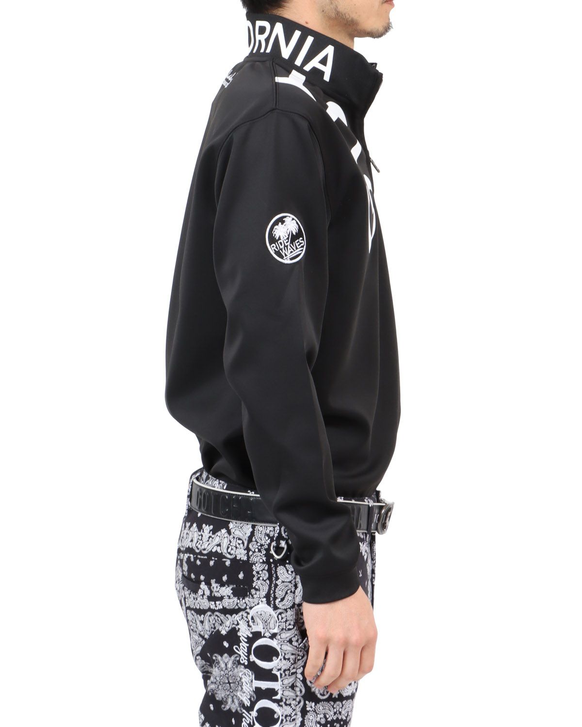 ブラック：180cm67kg(Lサイズ着用)