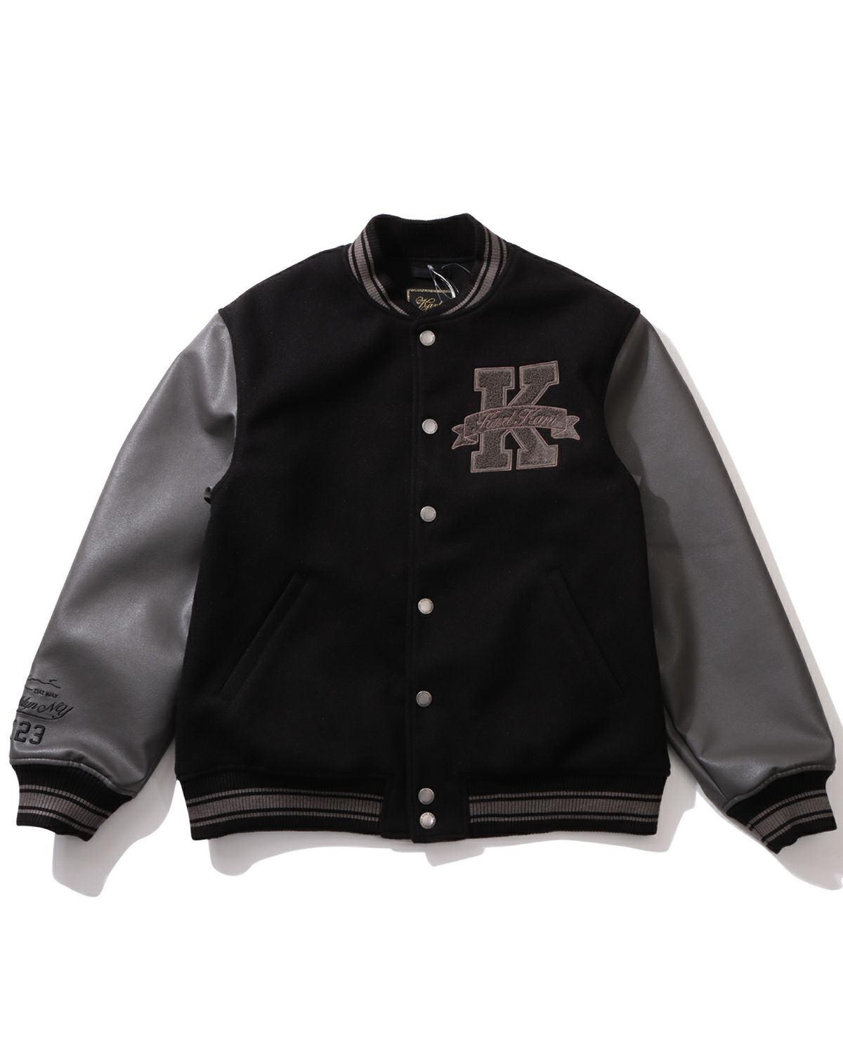 Karl Kani] ロゴ サガラ スタジャン | PEET ONLINE STORE