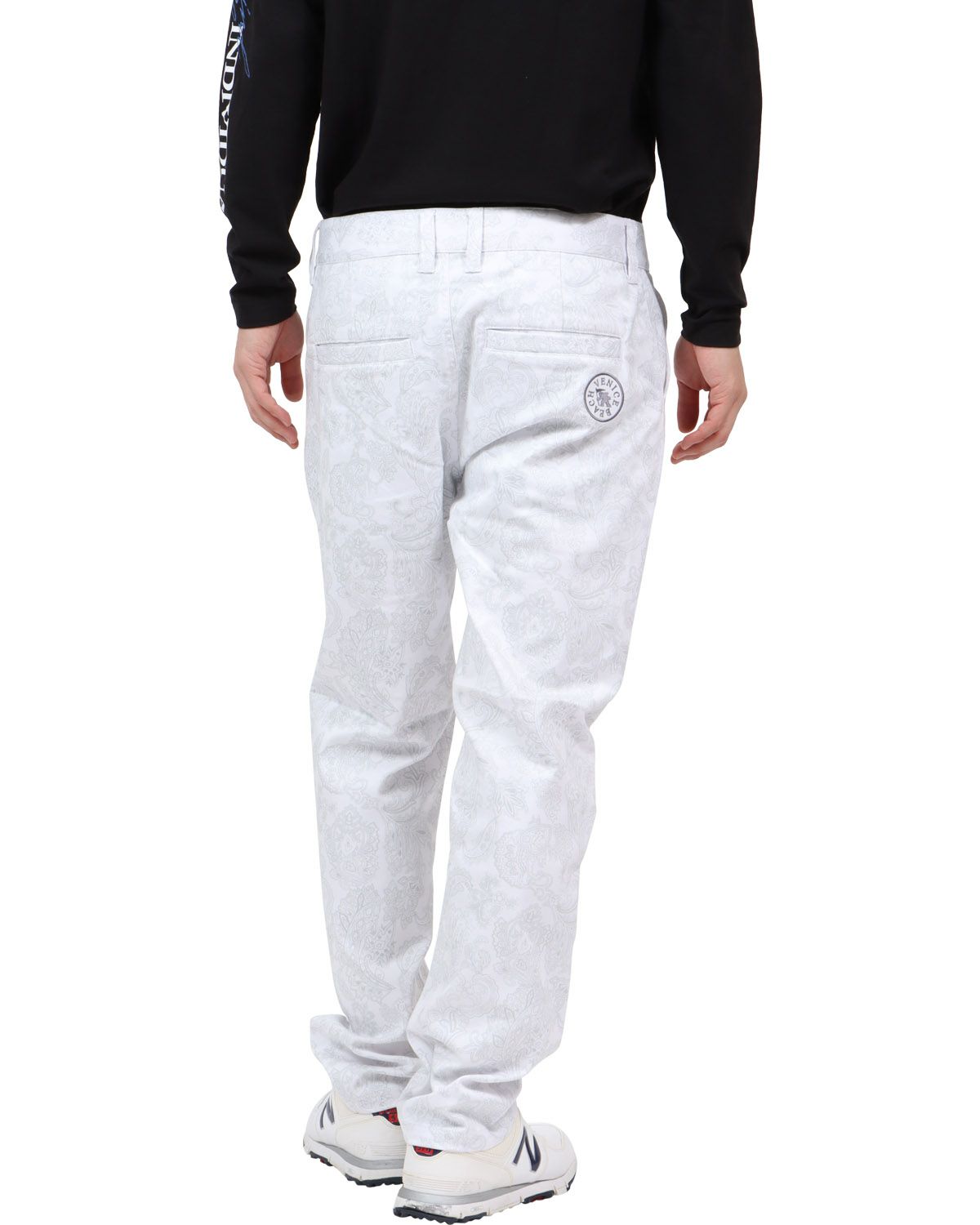 ホワイト：180cm67kg(Lサイズ着用)