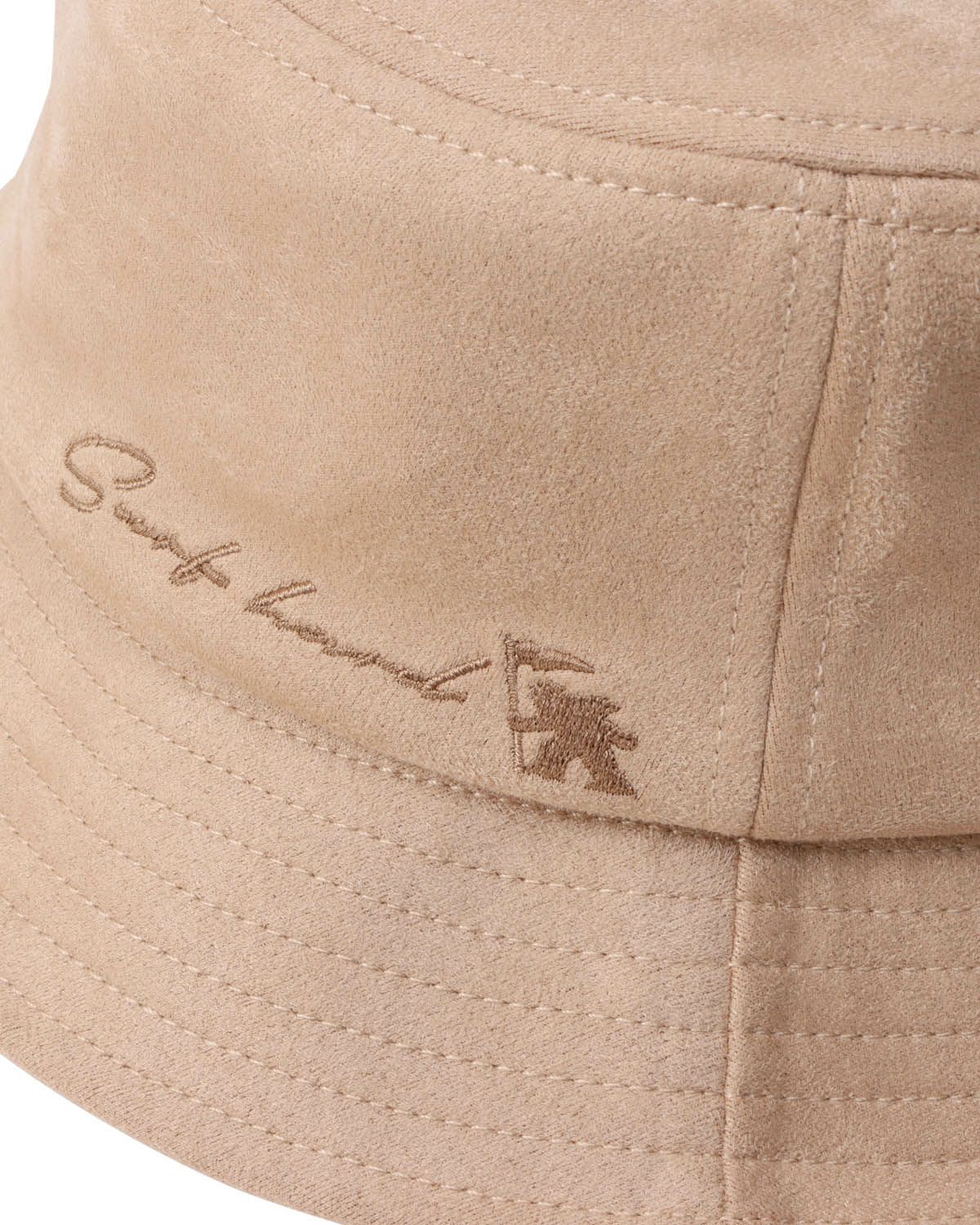 サンドベージュ