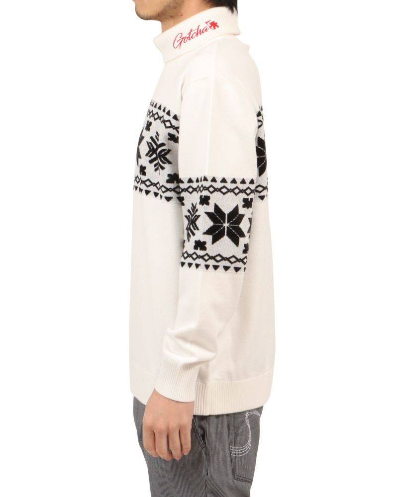 ホワイト：180cm67kg(Lサイズ着用)