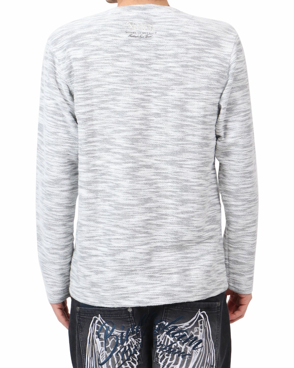 シロモク：180cm67kg(Lサイズ着用)