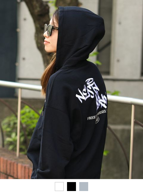 ブラック：168cm(Mサイズ着用)