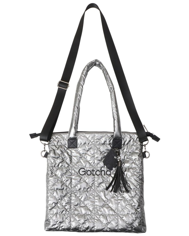 GOTCHA] ウィメンズ チャーム付き シルバー トートバッグ | PEET