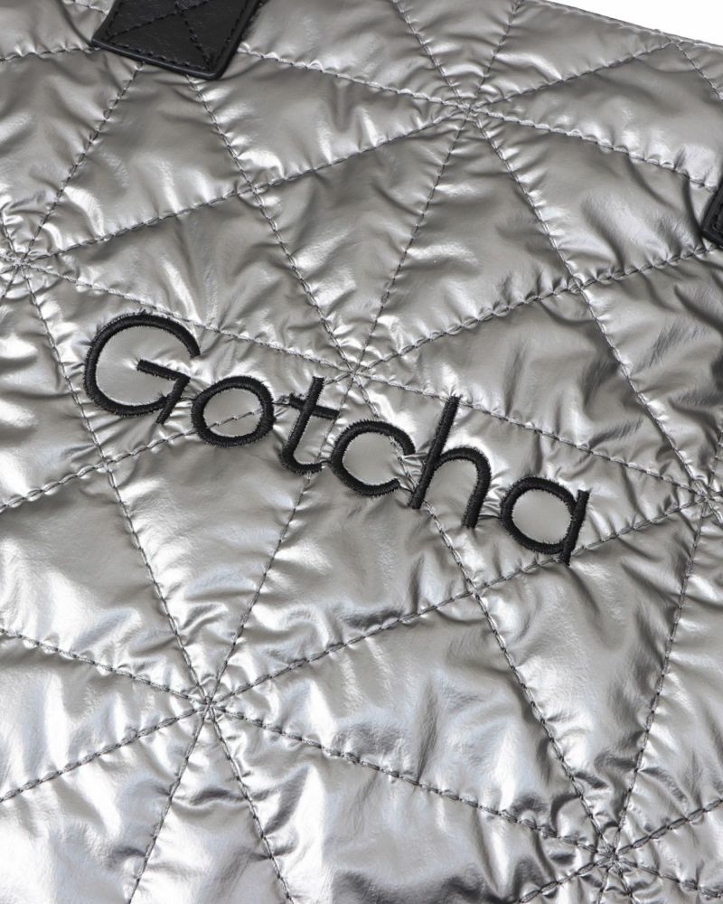 GOTCHA] ウィメンズ チャーム付き シルバー トートバッグ | PEET