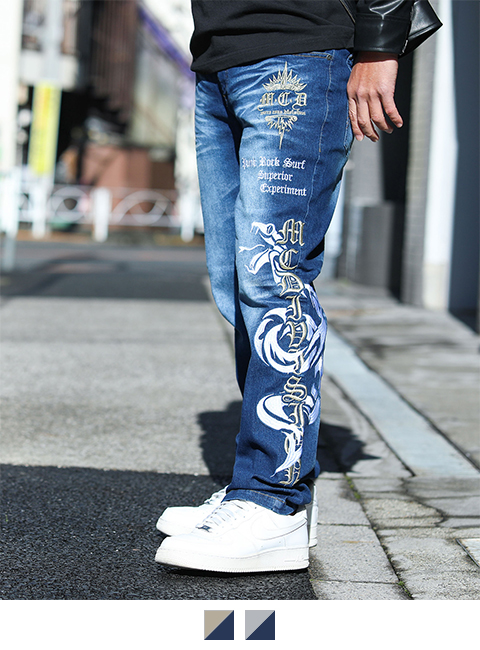 ゴールド：173cm/72kg(Lサイズ着用)