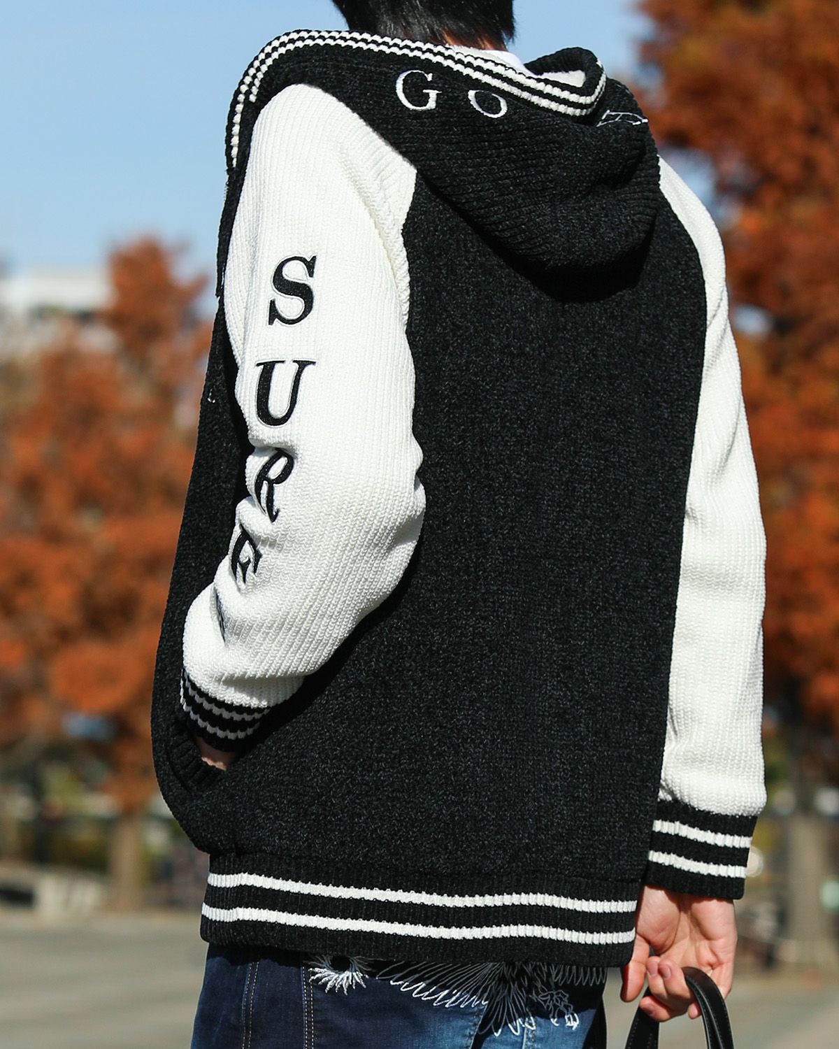 ブラック：180cm67kg(Lサイズ着用)