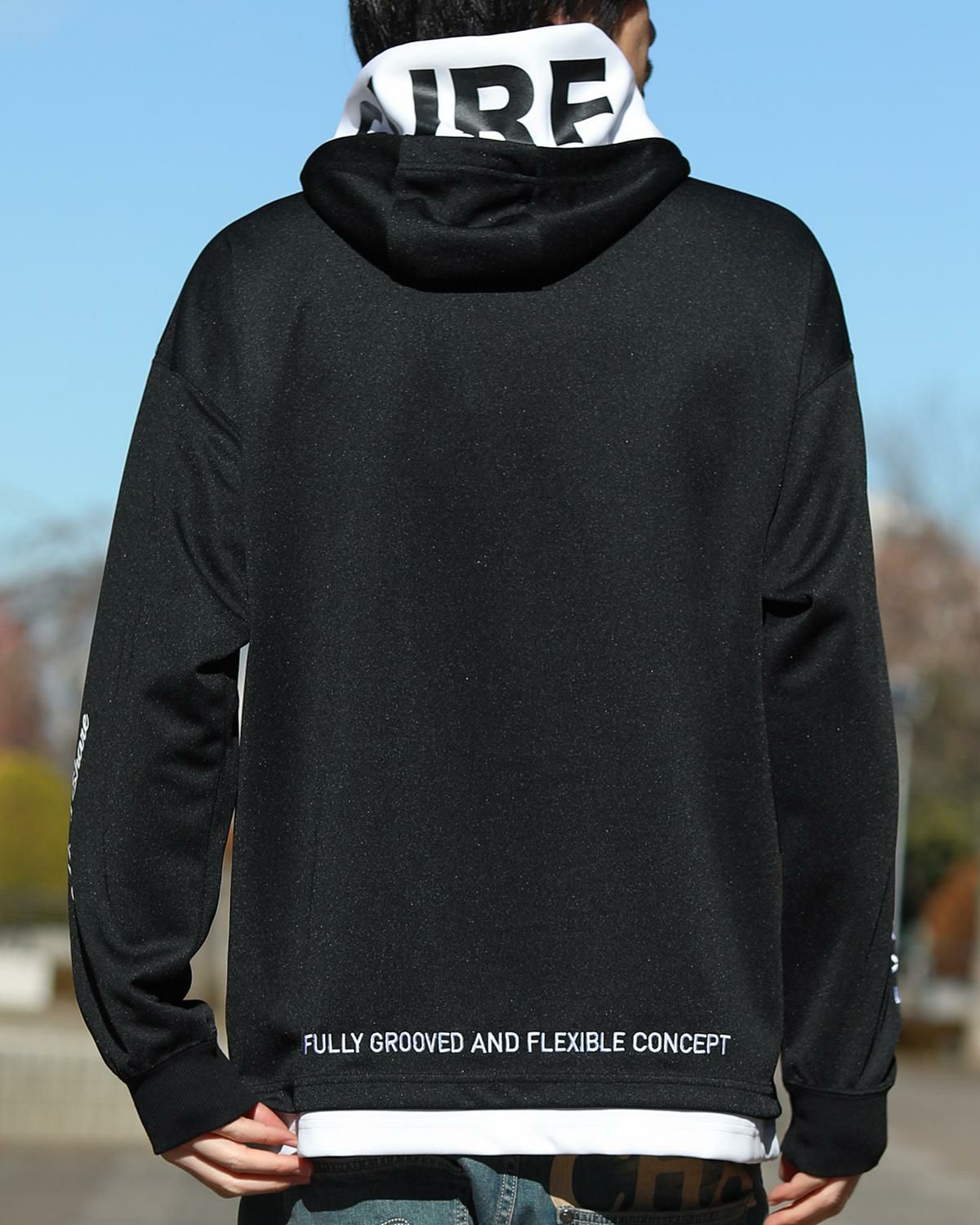 ブラック：180cm67kg(Lサイズ着用)