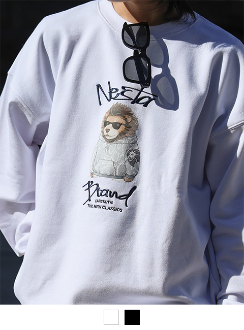 ホワイト：168cm55kg(Lサイズ着用)