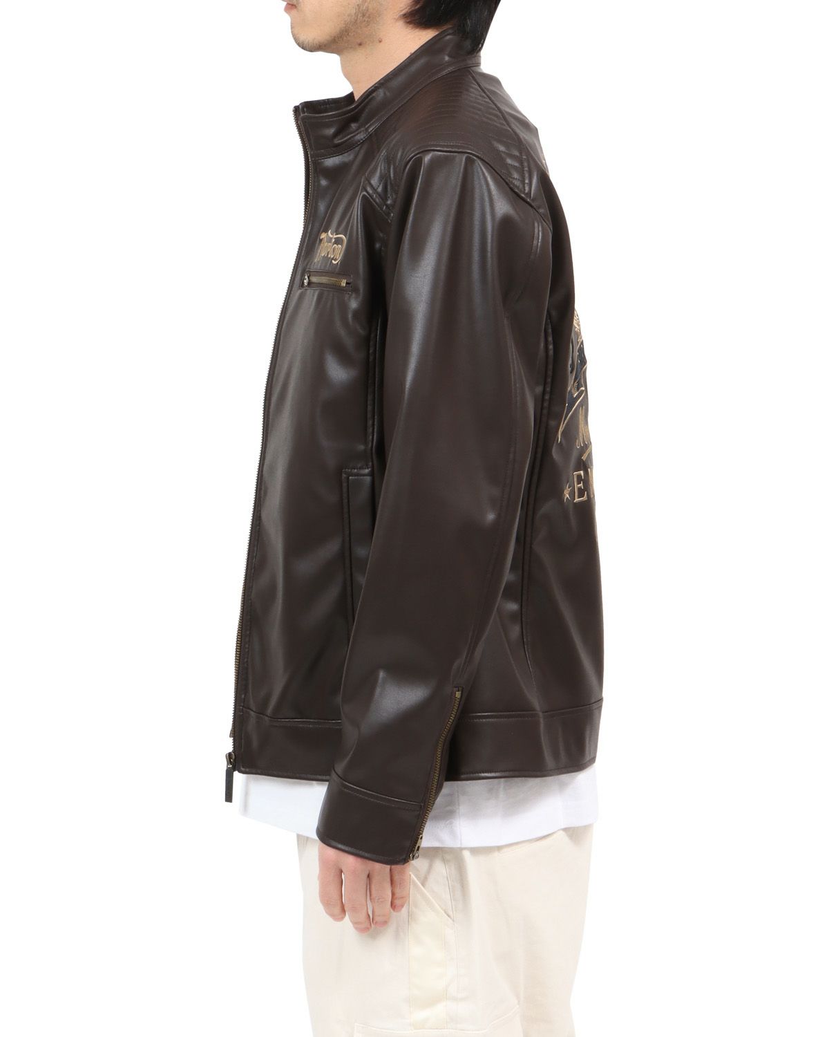 ダークブラウン：180cm67kg(Lサイズ着用)