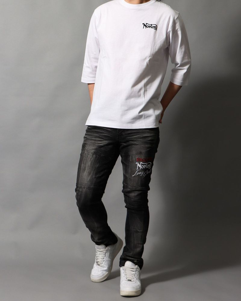 ホワイト：178cm/75kg(Lサイズ着用)