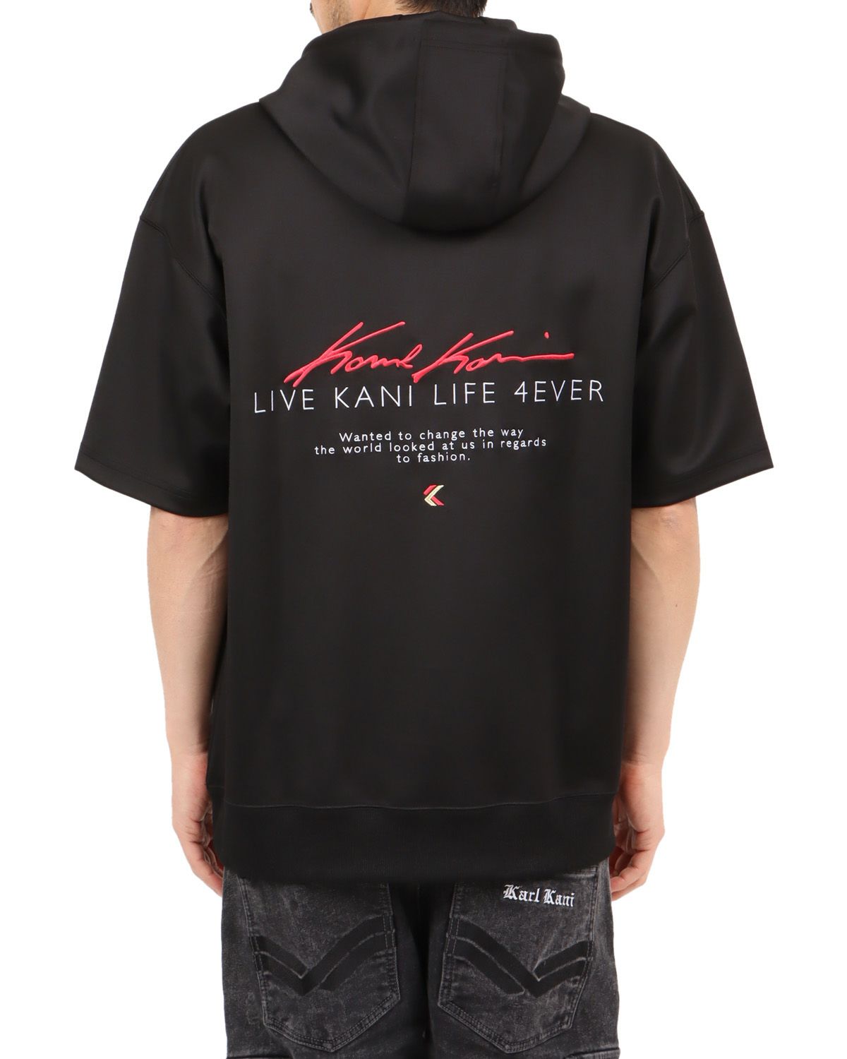 ブラック：180cm67kg(Lサイズ着用)