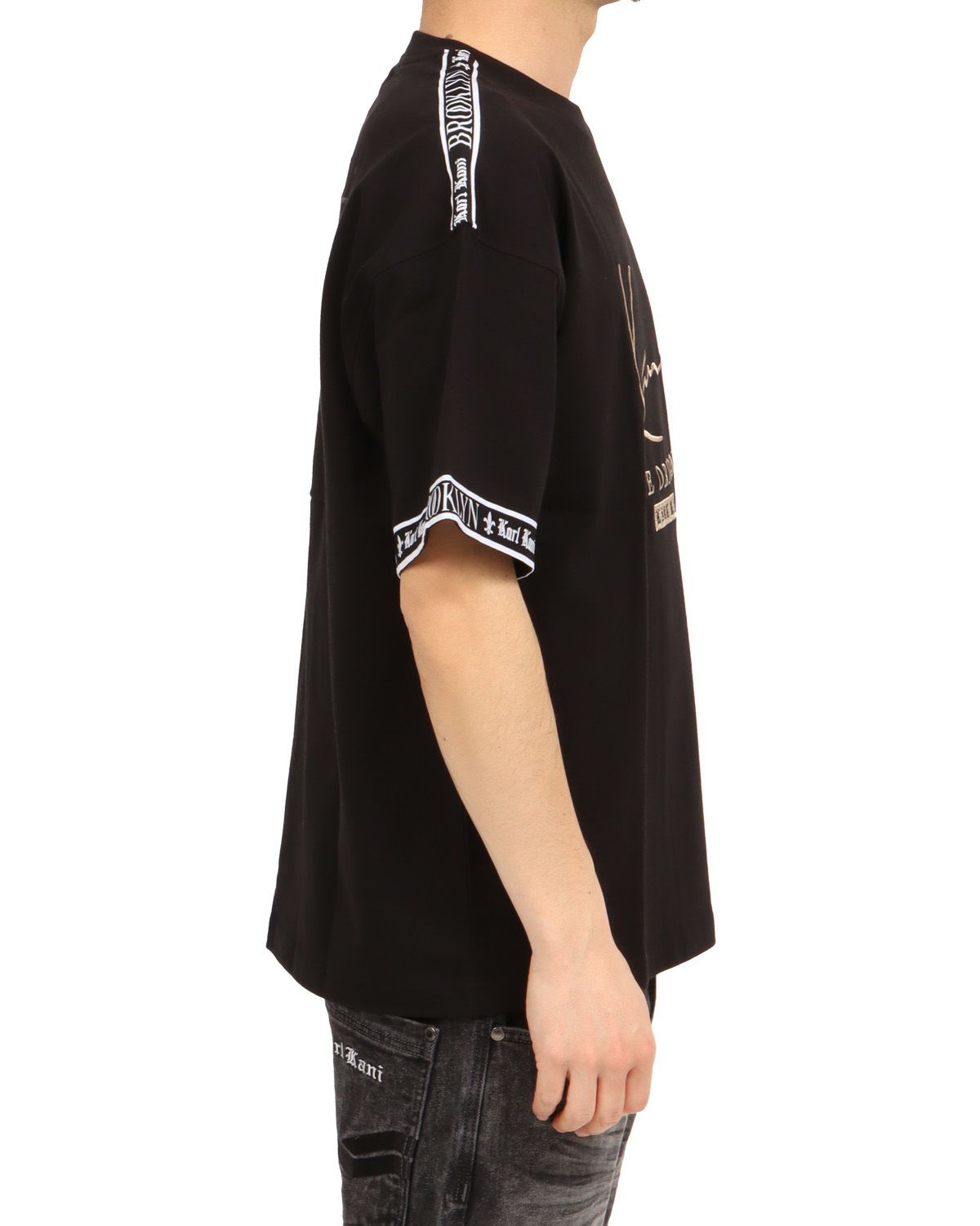 ブラック：180cm67kg(Lサイズ着用)