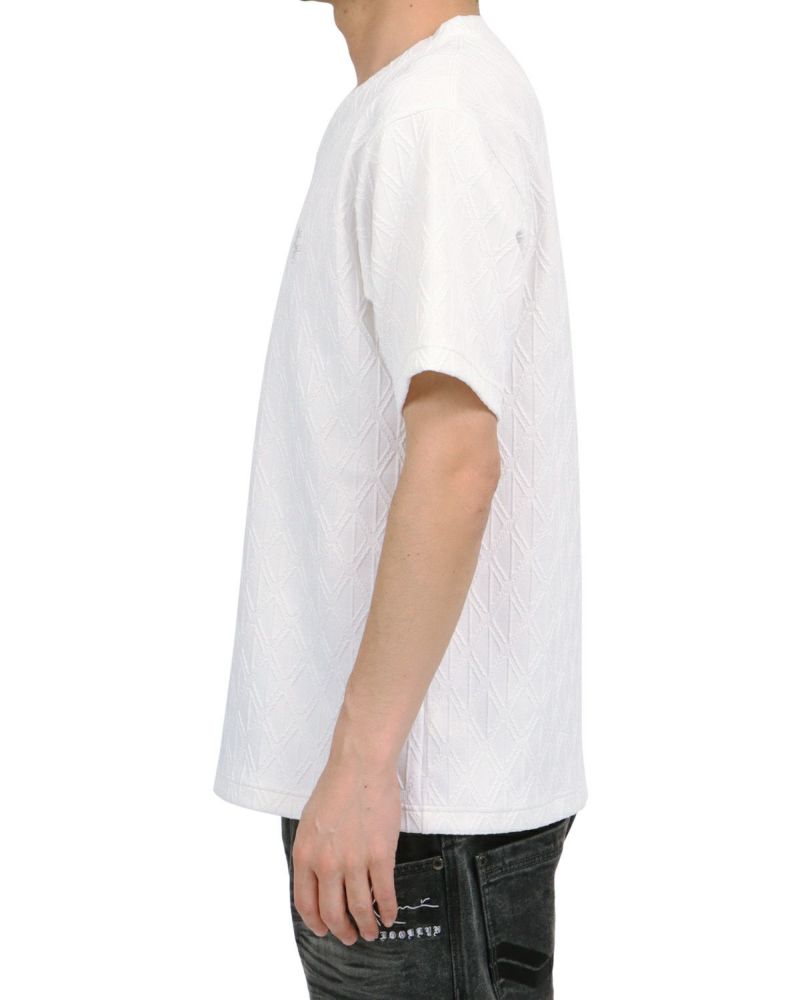 ホワイト：180cm67kg(Lサイズ着用)