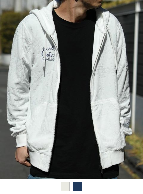 オフホワイト：180cm67kg(Lサイズ着用)