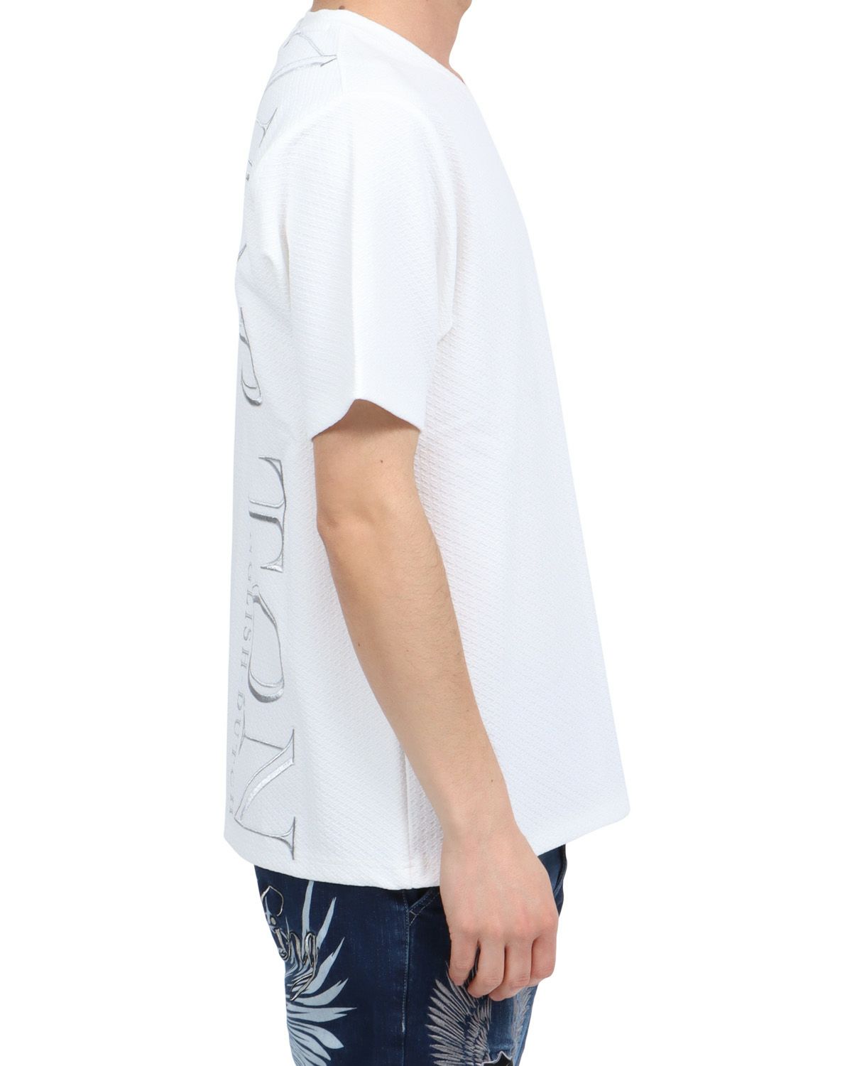 ホワイト：180cm67kg(Lサイズ着用)