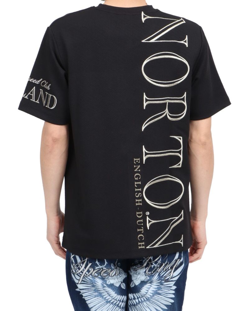 ブラック：180cm67kg(Lサイズ着用)