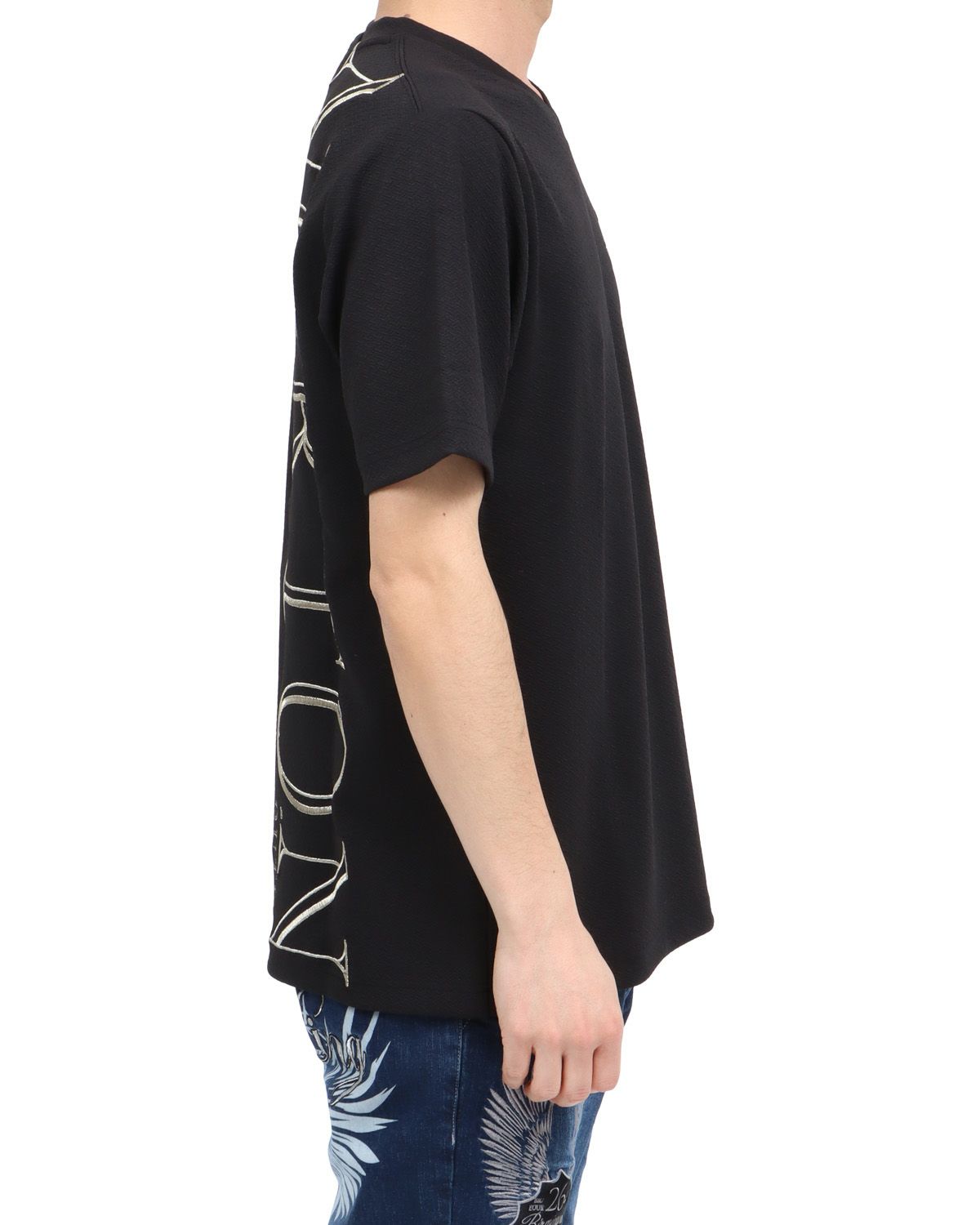 ブラック：180cm67kg(Lサイズ着用)