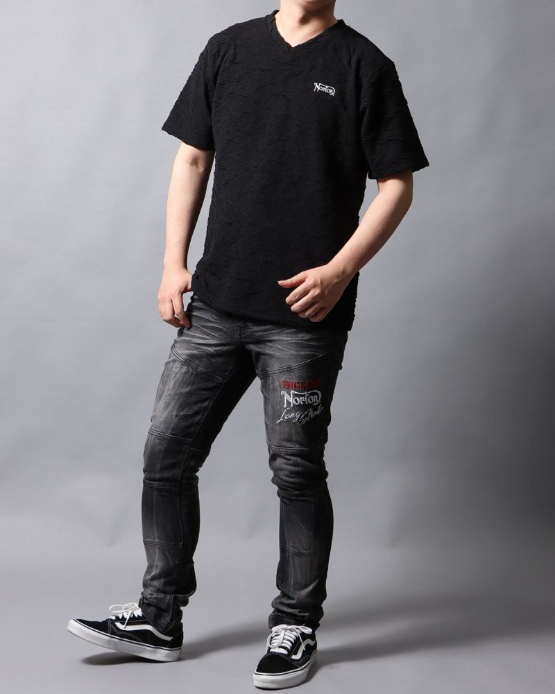 ブラック：178cm/75kg(Lサイズ着用)