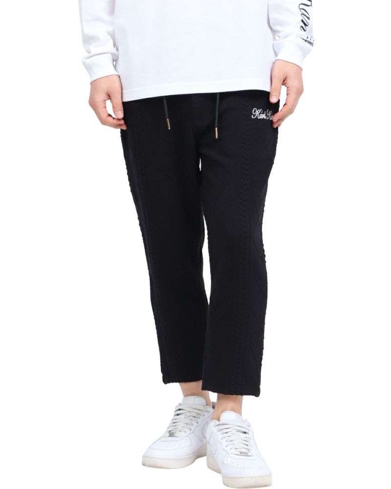 ブラック：180cm67kg(Mサイズ着用)