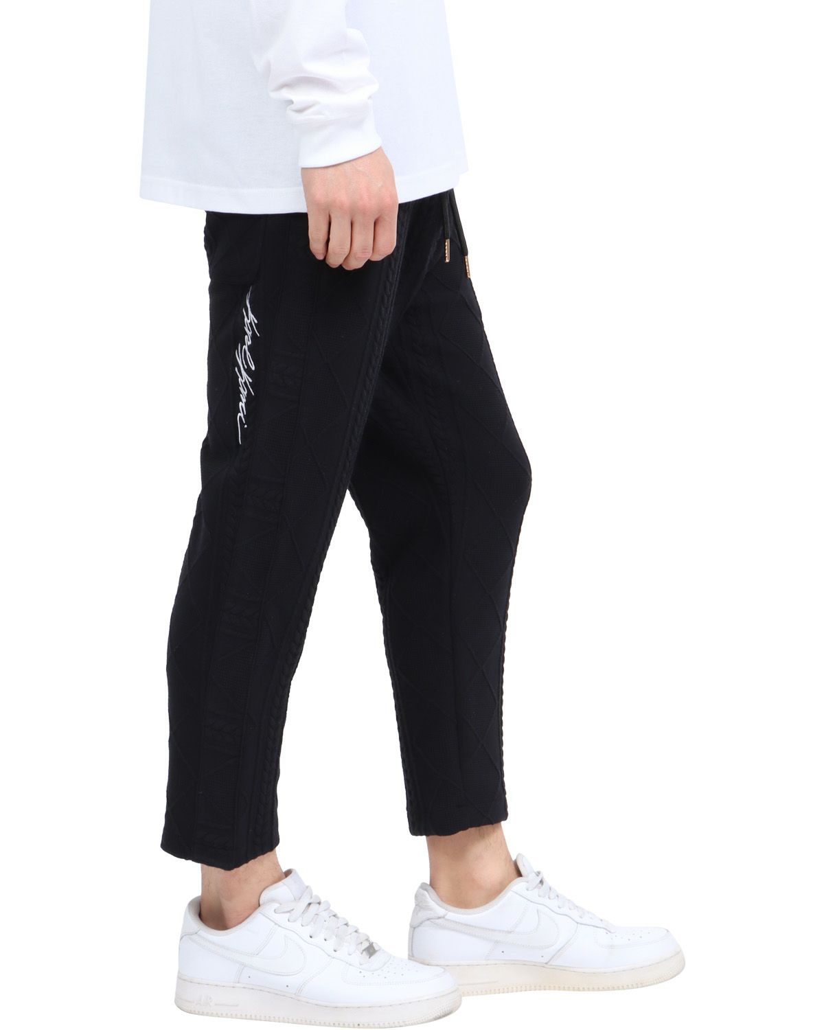 ブラック：180cm67kg(Mサイズ着用)