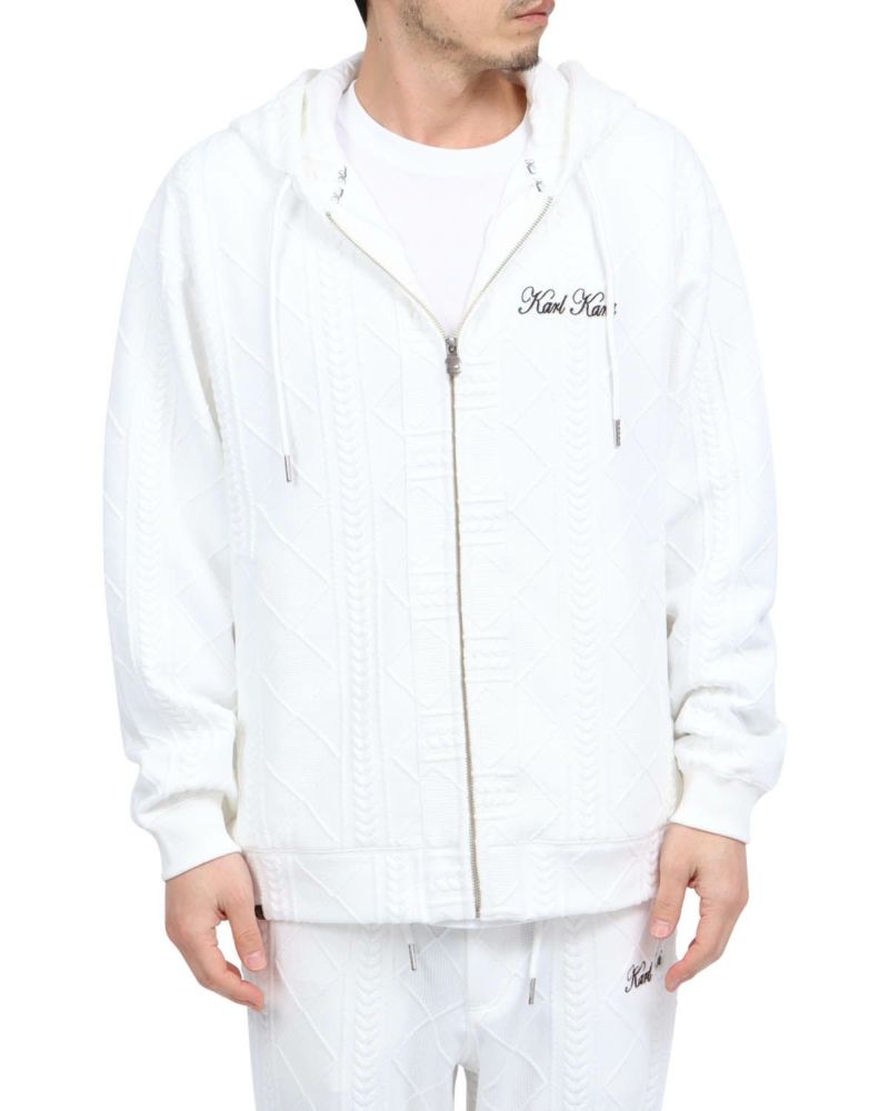 ホワイト：180cm67kg(Lサイズ着用)