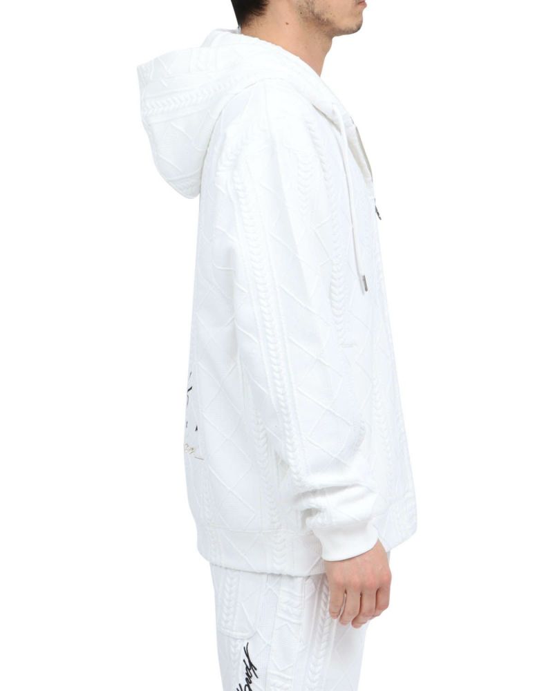 ホワイト：180cm67kg(Lサイズ着用)